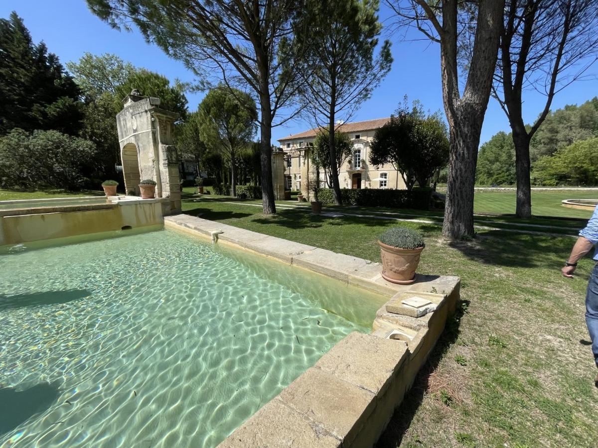 Chateau Talaud Loriol-du-Comtat المظهر الخارجي الصورة