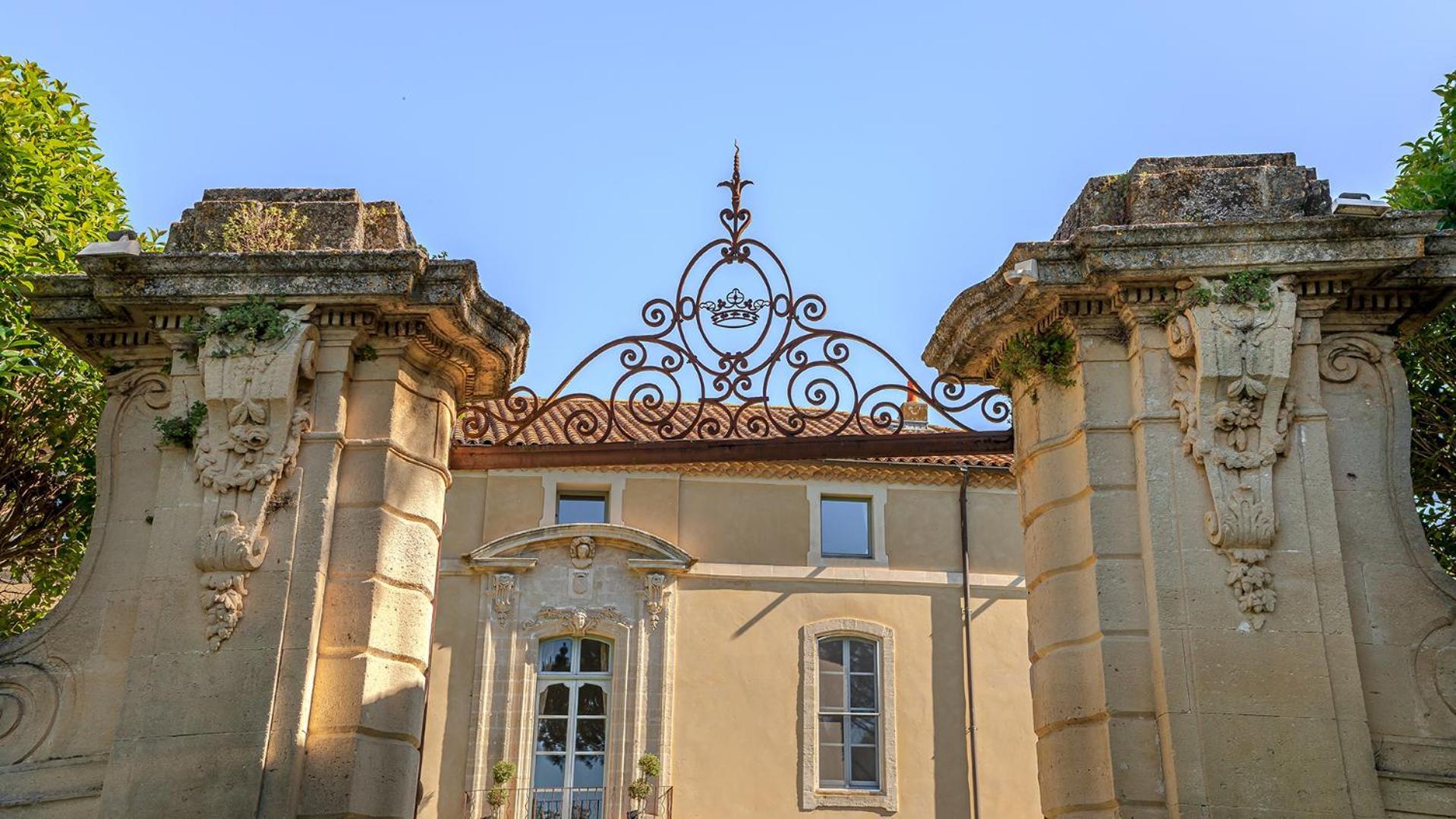 Chateau Talaud Loriol-du-Comtat المظهر الخارجي الصورة